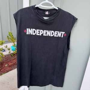 [SOLD] Independent custom t-shirt